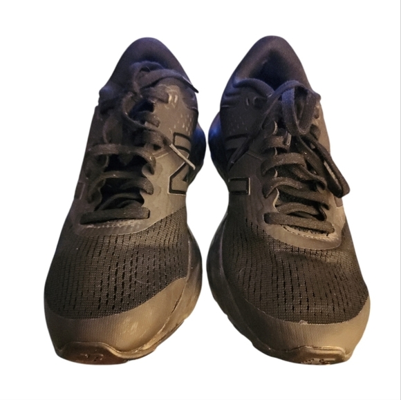 New Balance Womens 520 V7 W520CK7 Triple Black Running Shoes Sneakers Size 7.5 - Picture 4 of 8